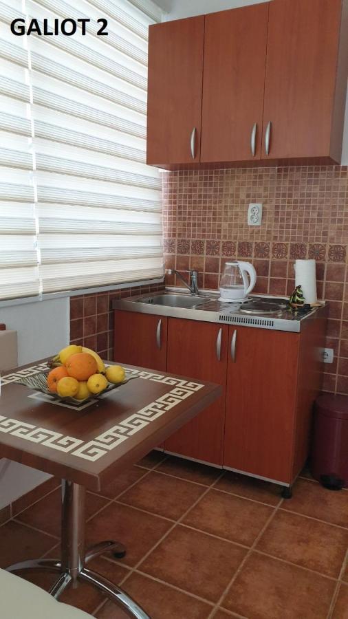 Apartmani Galiot Igalo Extérieur photo
