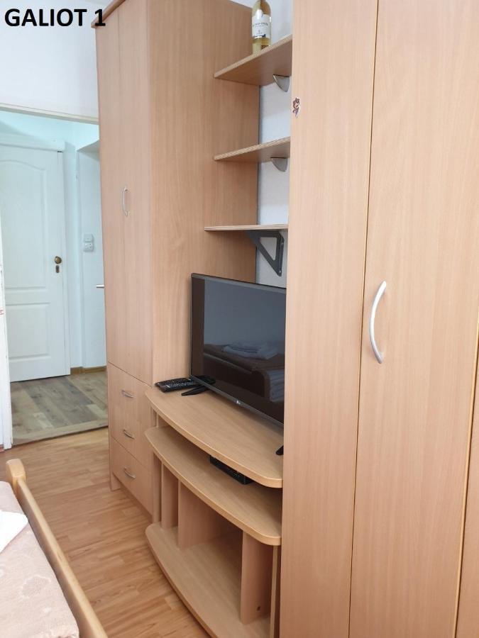Apartmani Galiot Igalo Extérieur photo
