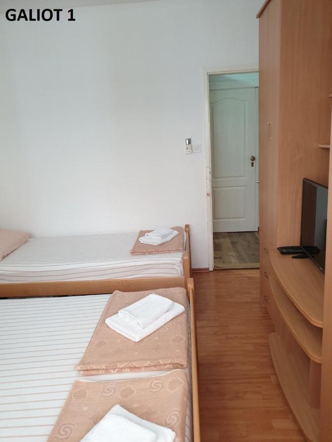 Apartmani Galiot Igalo Extérieur photo