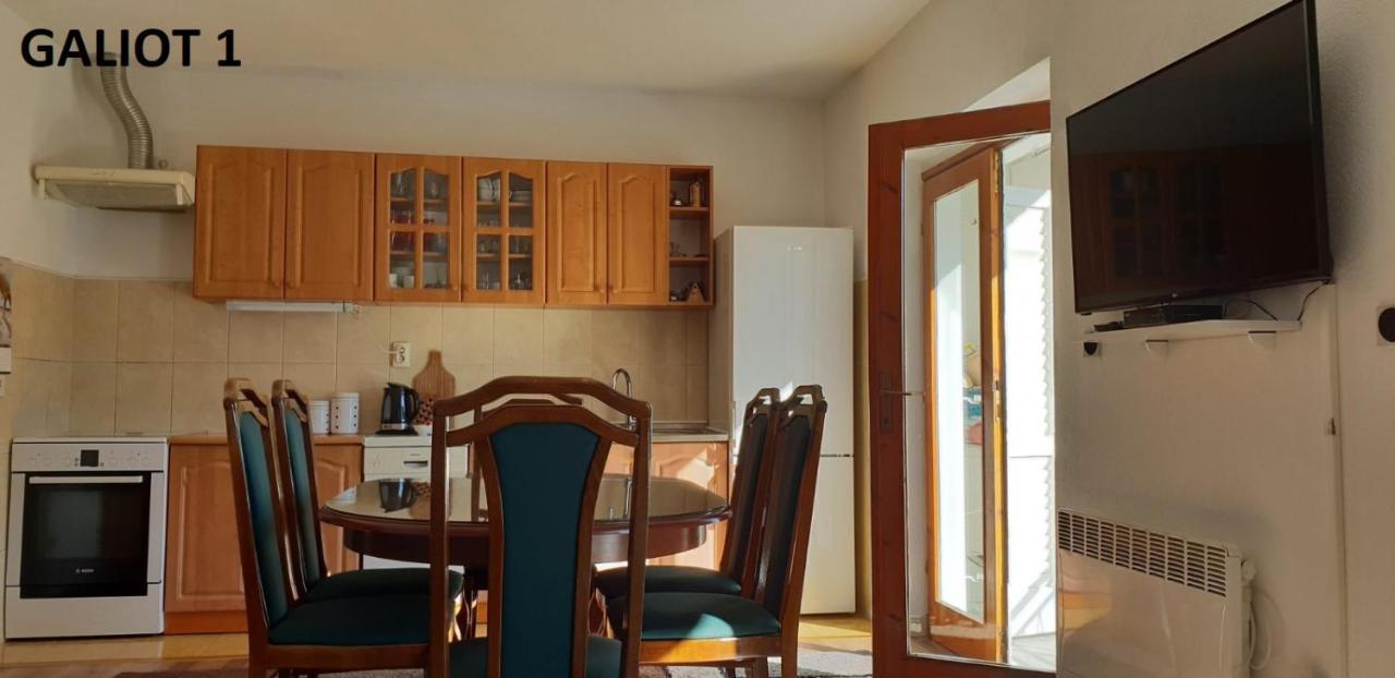 Apartmani Galiot Igalo Extérieur photo
